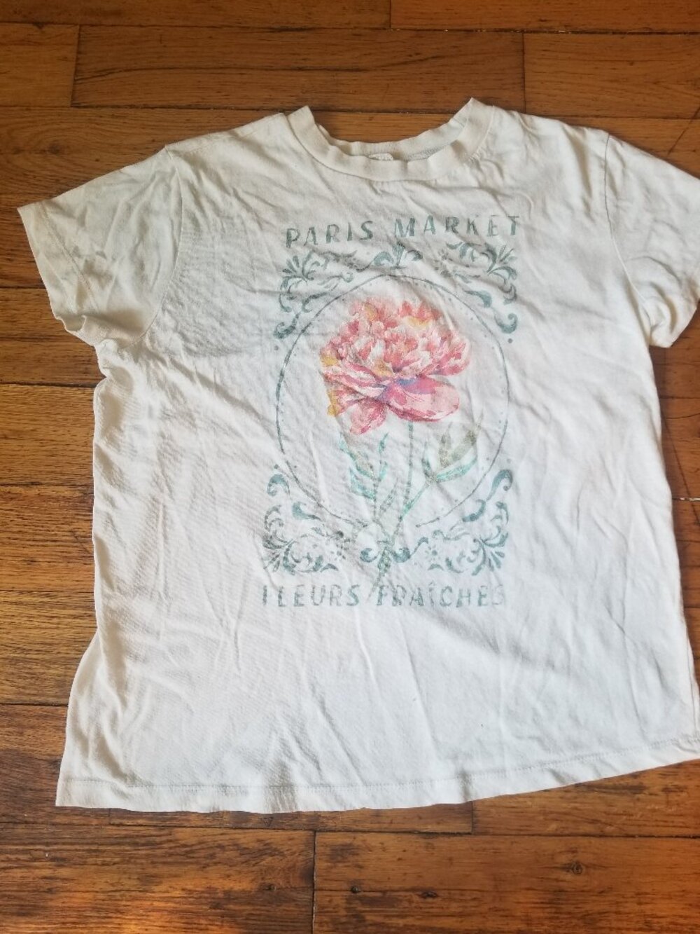 Graphic t shirt